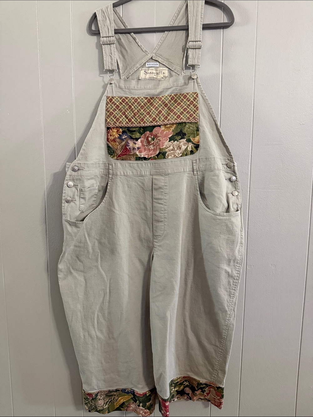 Cream Floral-Bib Women's Overalls with Contrasting Trim